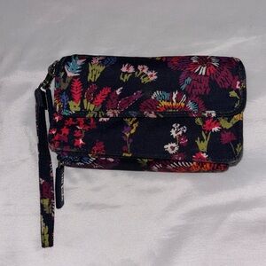 Vera Bradley Wallet/clutch